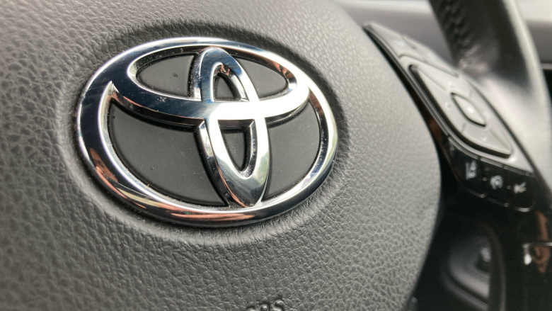 Toyota C-HR 1.8 Hybrid Icon 5dr CVT Hybrid Hatchback